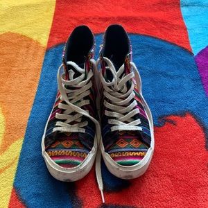 High top patterned inkkas